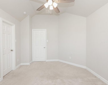 2119 Stargrass Drive - Photo Thumbnail 40