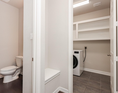 2119 Stargrass Drive - Photo Thumbnail 42