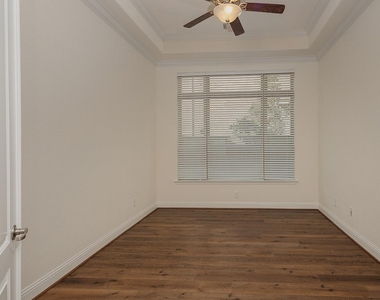 46 Caprice Bend Place - Photo Thumbnail 25