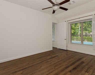 46 Caprice Bend Place - Photo Thumbnail 21