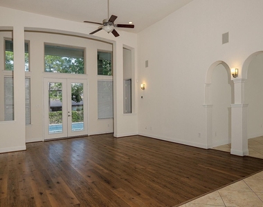 46 Caprice Bend Place - Photo Thumbnail 27