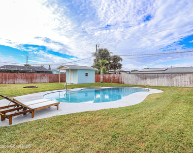 590 Coconut Street - Photo Thumbnail 14