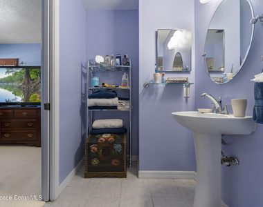 103 Parkside Place - Photo Thumbnail 38