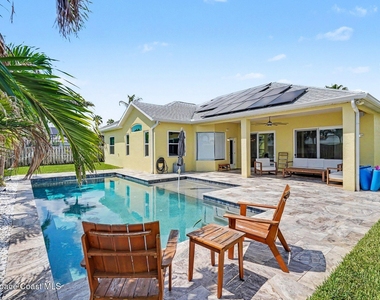 139 Cambridge Court - Photo Thumbnail 15