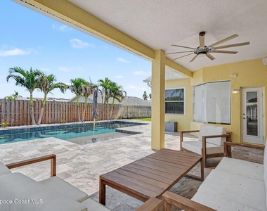 139 Cambridge Court - Photo Thumbnail 21