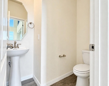 9734 Willowmoor Lane - Photo Thumbnail 10