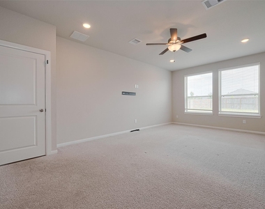 29310 Sweet Orange Court - Photo Thumbnail 26
