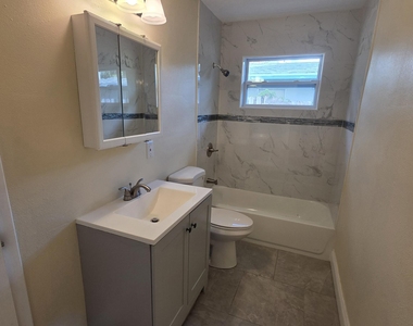 621 S Georgia Avenue - Photo Thumbnail 10