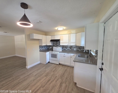 621 S Georgia Avenue - Photo Thumbnail 4