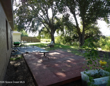1042 Brookfield Street Se - Photo Thumbnail 17