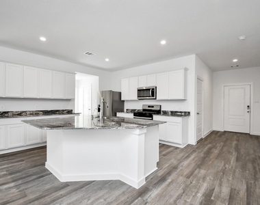 8519 Swenson Lane Lane - Photo Thumbnail 17