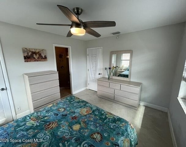 8777 Warwick Drive - Photo Thumbnail 17