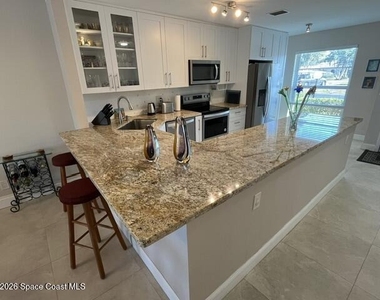 8777 Warwick Drive - Photo Thumbnail 6