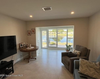 8777 Warwick Drive - Photo Thumbnail 7
