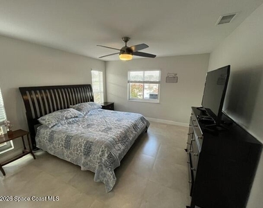 8777 Warwick Drive - Photo Thumbnail 11