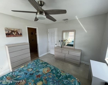 8777 Warwick Drive - Photo Thumbnail 15