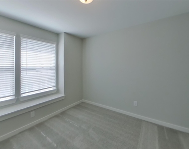 22638 Terrazzo Drive - Photo Thumbnail 9