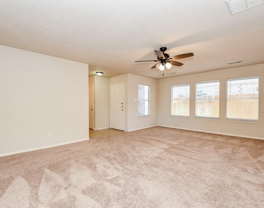 13979 Maximos Dr - Photo Thumbnail 8