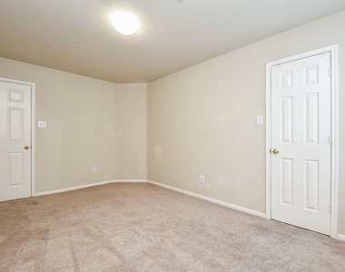 13979 Maximos Dr - Photo Thumbnail 20