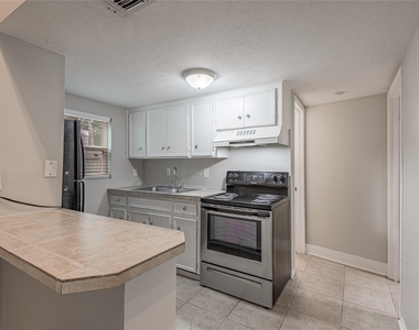 26620 Primrose Court - Photo Thumbnail 6