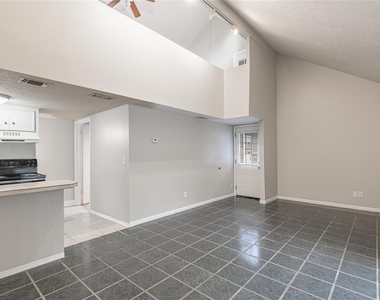 26620 Primrose Court - Photo Thumbnail 5