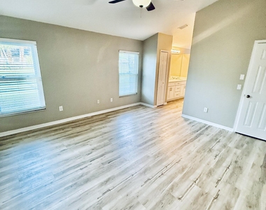 1686 Rustic Way - Photo Thumbnail 11
