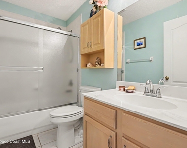 1575 Sun Gazer Drive - Photo Thumbnail 14