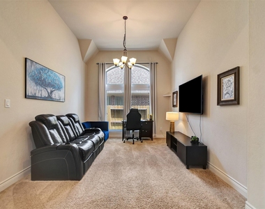 10710 Balivcar Court - Photo Thumbnail 6