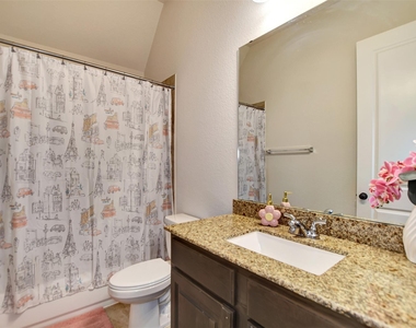 10710 Balivcar Court - Photo Thumbnail 30