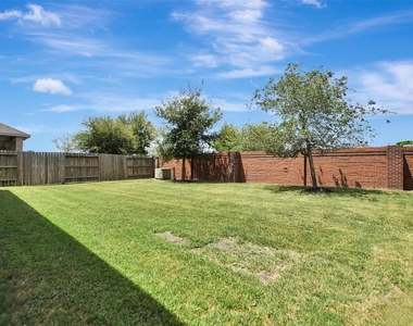 10710 Balivcar Court - Photo Thumbnail 34
