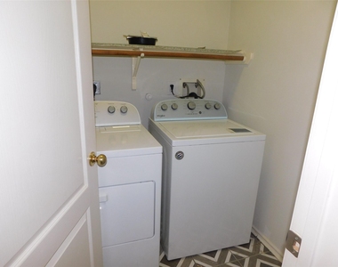 3334 Pebble Beach Lane - Photo Thumbnail 36