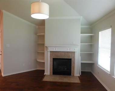 3334 Pebble Beach Lane - Photo Thumbnail 3