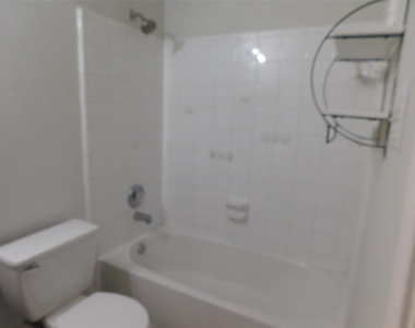 3334 Pebble Beach Lane - Photo Thumbnail 20