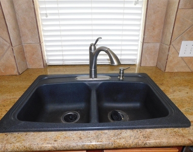 3334 Pebble Beach Lane - Photo Thumbnail 38