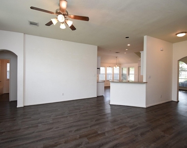 128 Long Canyon Lane - Photo Thumbnail 13