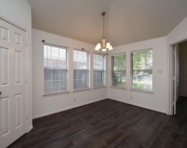 128 Long Canyon Lane - Photo Thumbnail 23