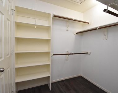 128 Long Canyon Lane - Photo Thumbnail 45