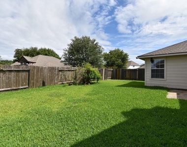 128 Long Canyon Lane - Photo Thumbnail 48