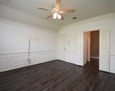 128 Long Canyon Lane - Photo Thumbnail 37