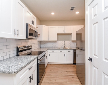 10317 Lake Road - Photo Thumbnail 6