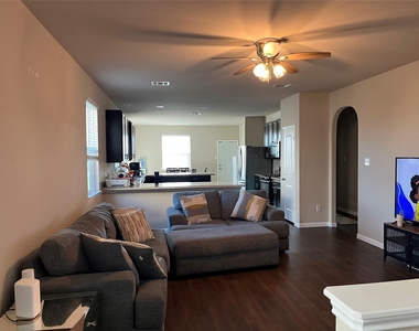 17275 Quiet Song Court - Photo Thumbnail 6
