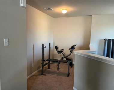 17275 Quiet Song Court - Photo Thumbnail 12