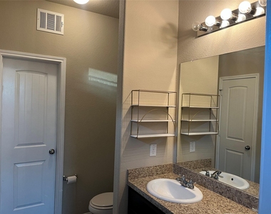 17275 Quiet Song Court - Photo Thumbnail 14