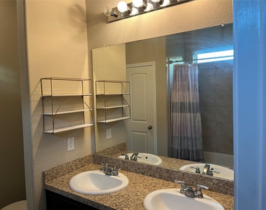 17275 Quiet Song Court - Photo Thumbnail 16