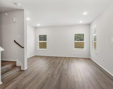 1415 Acorn Meadow Street - Photo Thumbnail 6