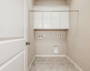 2919 Chalet Knolls Lane - Photo Thumbnail 45