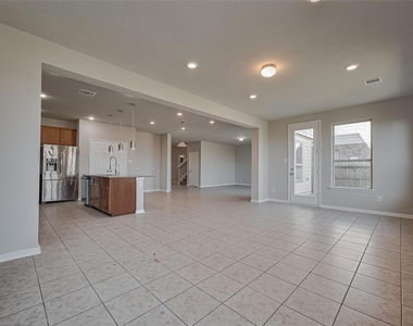 24114 Morrison Lane - Photo Thumbnail 8