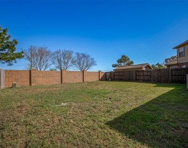 24114 Morrison Lane - Photo Thumbnail 32