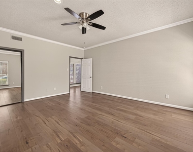 4024 Breakwood Drive - Photo Thumbnail 31