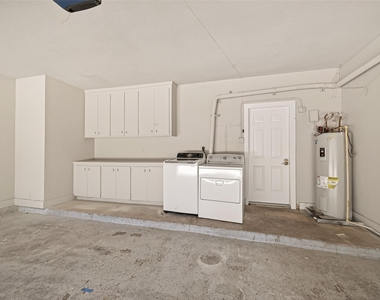 4024 Breakwood Drive - Photo Thumbnail 36